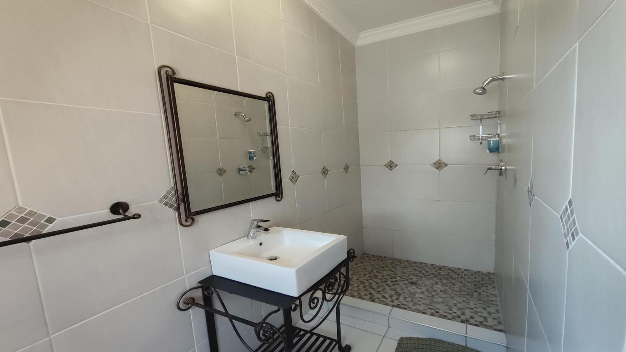 Bird'S Nest Guest House Китмансхуп Номер фото